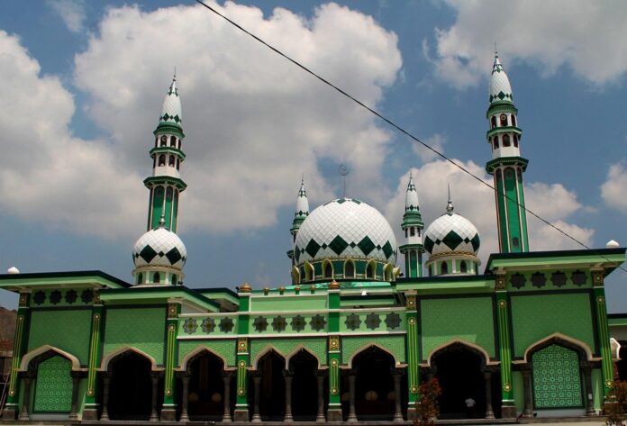 Kemenag Alokasikan Bantuan Renovasi Masjid dan Mushalla Hingga Rp50 Juta, Cek Syarat Lengkapnya!